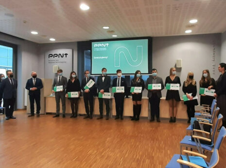 Adam Perz otrzymał Stypendium fundacji UAM dla doktorantów Uniwersytet im. Adama Mickiewicza w Poznaniu