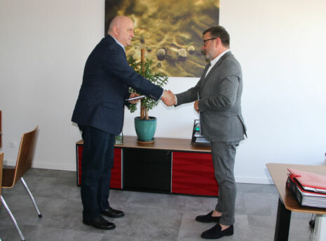 Podpisanie umowy na węzeł przesiadkowy Poznań Suchy Las