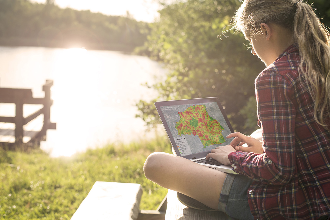 Przewiduje się, że w latach 2025–2040 inwestycje w europejską infrastrukturę osiągną około 9 bilionów euro. Raport „Urban Insight” firmy Sweco pt. "Bioróżnorodność w praktyce: Od straty do zysku" pokazuje, jak środowisko zabudowane, od dróg i tramwajów po infrastrukturę energetyczną i projekty miejskie, można projektować z myślą o naturze.